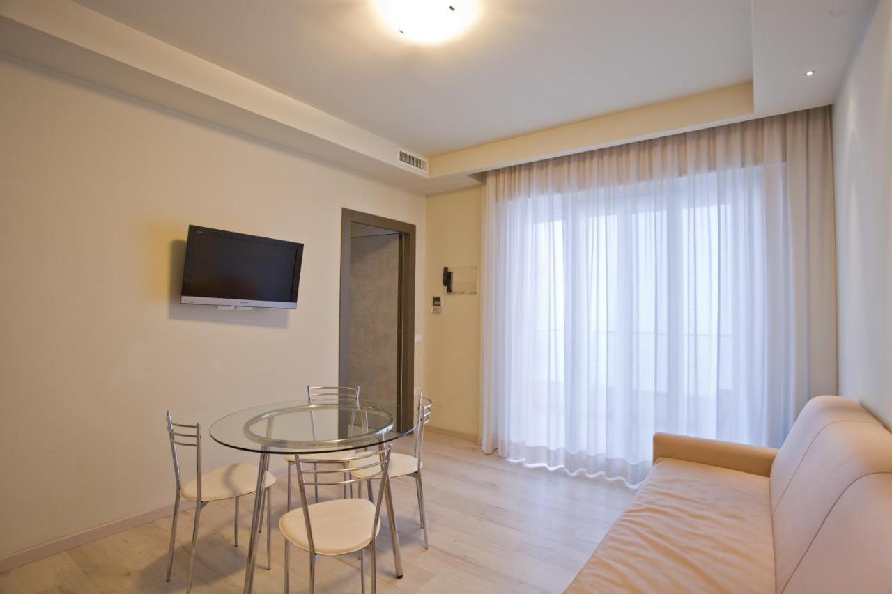 Residence Elisabetta Cesenatico Exterior photo