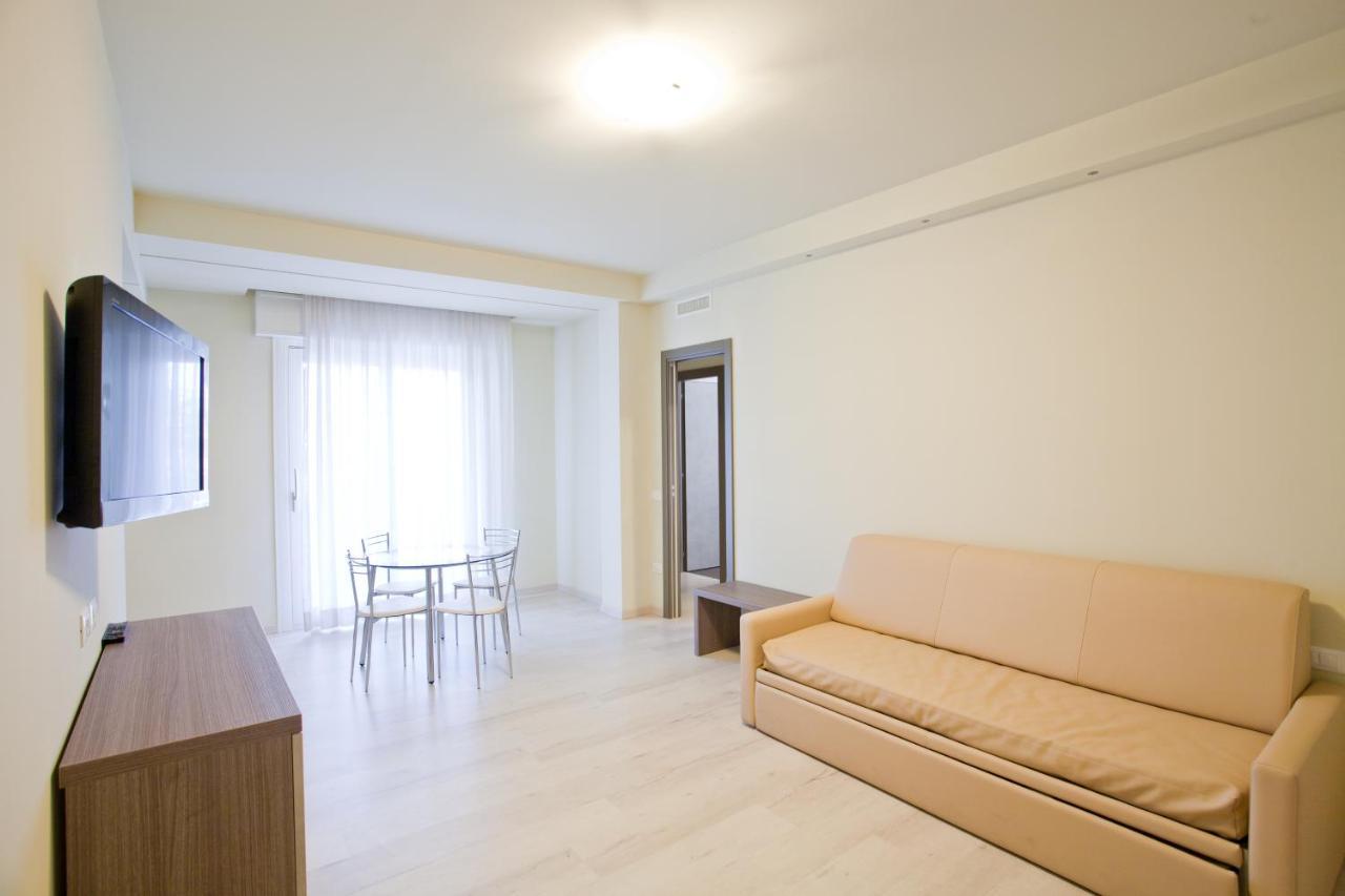 Residence Elisabetta Cesenatico Exterior photo