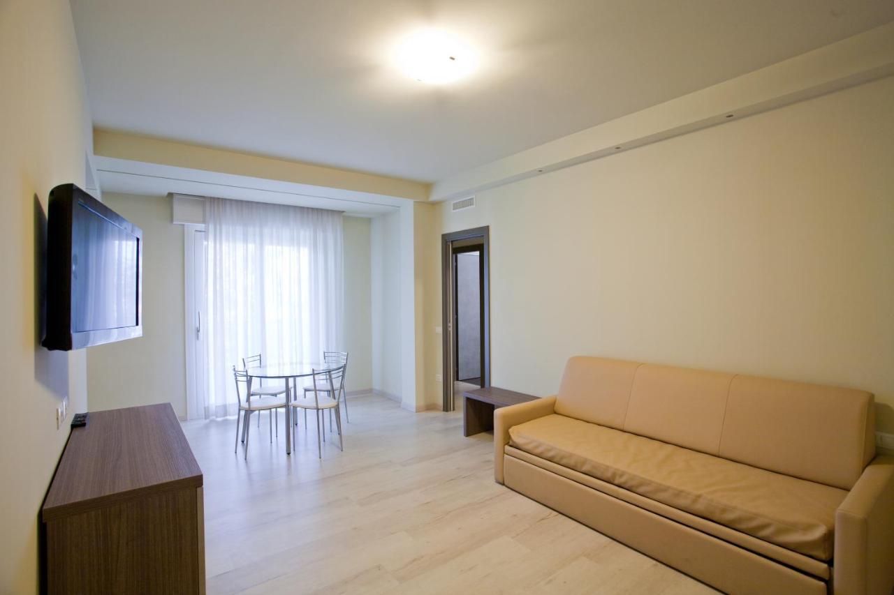 Residence Elisabetta Cesenatico Exterior photo